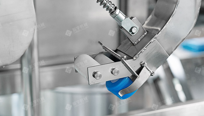 5加侖桶裝水灌裝生產線 5加侖桶裝水灌裝生產線